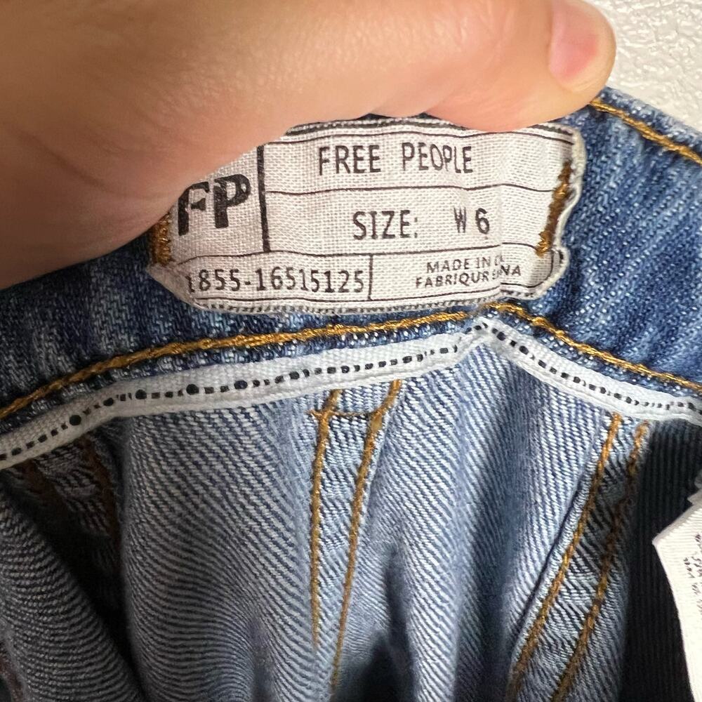 Free People Rare Vintage Super Wide Leg Jeans Size 6 - Picture 10 of 11